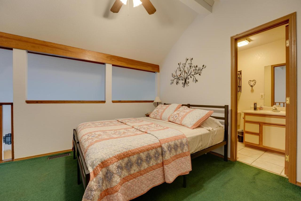 Condo With Balcony And Grill 3 Mi To Moonshine Beach! Branson Exterior photo